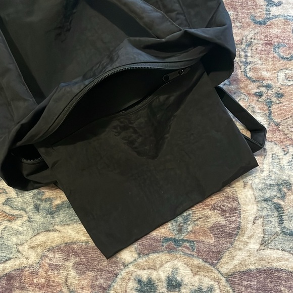 Black Mini Cloud Baggu Tote Bag - Picture 2 of 6